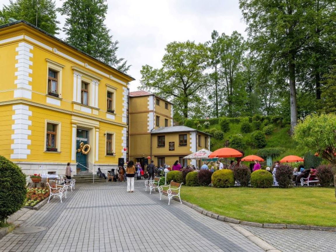 30 let diakonického střediska U Spasitele