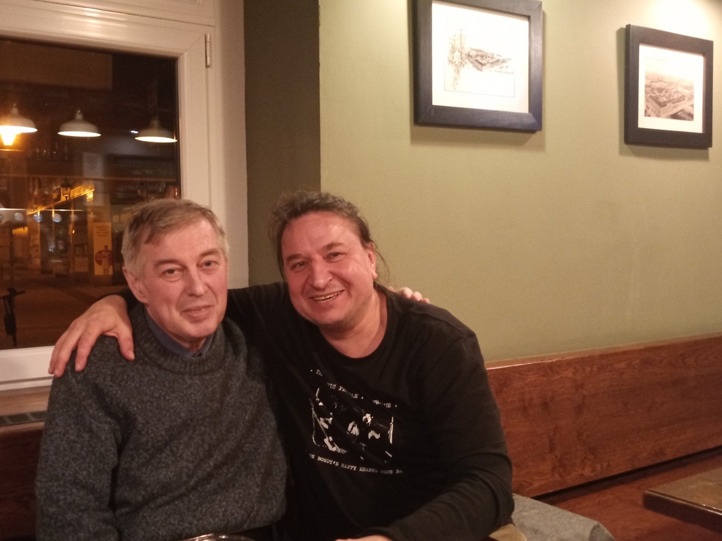 Poslední společné posezení s Martinem před Zdeňkovou operací.