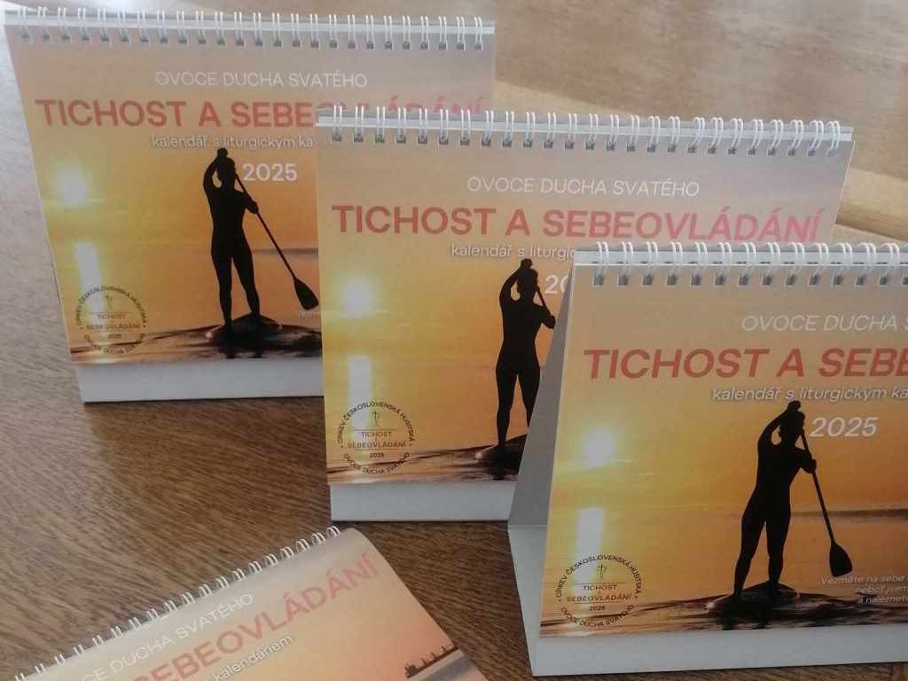 Stolní kalendář 2025 s liturgickým kalendáriem