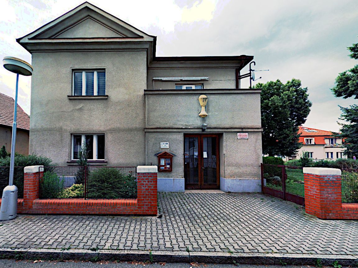 Náboženská obec Církve československé husitské v&nbsp;Roztokách u&nbsp;Prahy