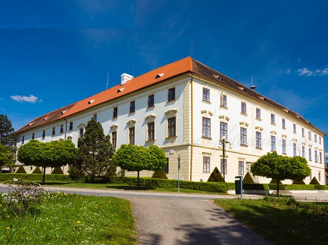 Náboženská obec Církve československé husitské v&nbsp;Hrotovicích